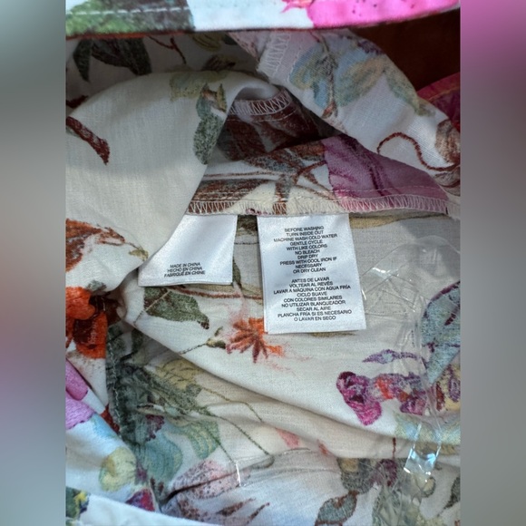 Floral Maxi Dress with Pink and Orange Flowers - Picture 4 of 5